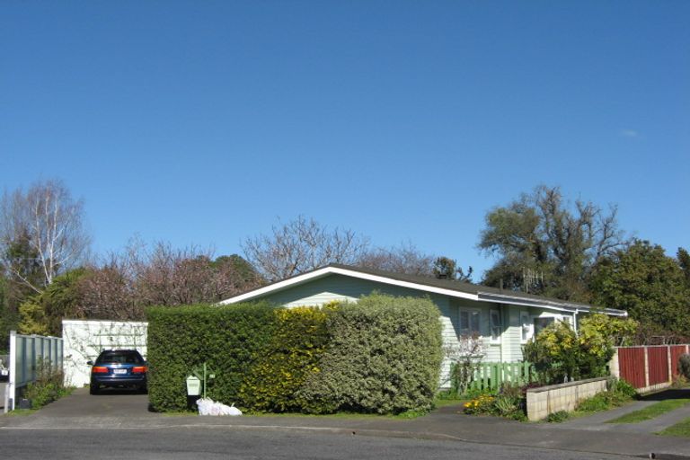 Photo of property in 3 Phillips Place, Havelock North, 4130