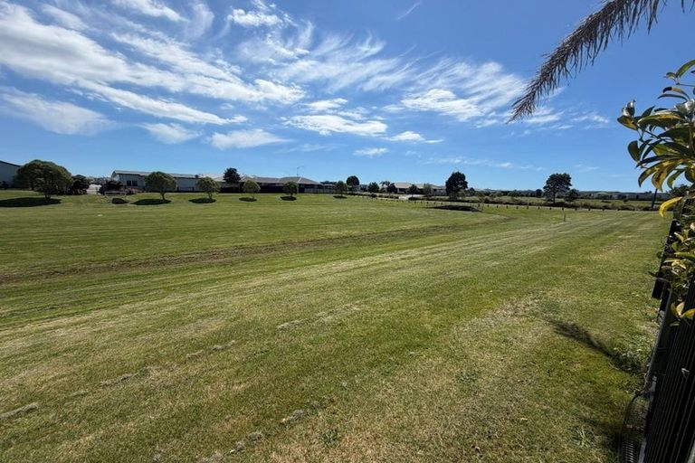 Photo of property in 30 Cupples Street, Papamoa Beach, Papamoa, 3118