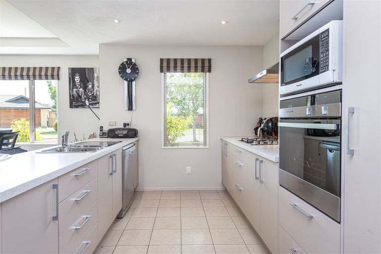 Photo of property in 68 Rushmore Drive, Belfast, Christchurch, 8051