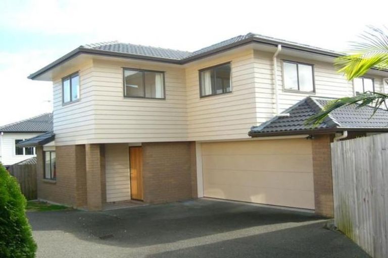 Photo of property in 15 Janway Avenue, Flat Bush, Auckland, 2016