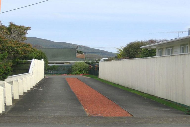 Photo of property in 17 Garden Road, Avalon, Lower Hutt, 5011