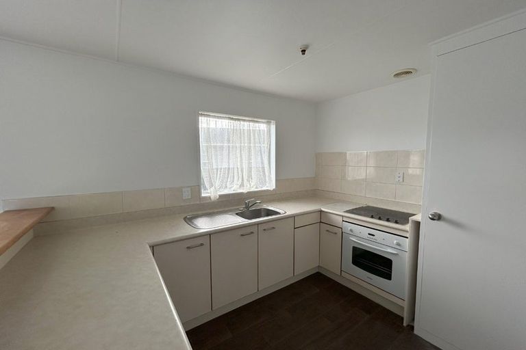 Photo of property in 3a Colonial Place, Kelvin Grove, Palmerston North, 4414
