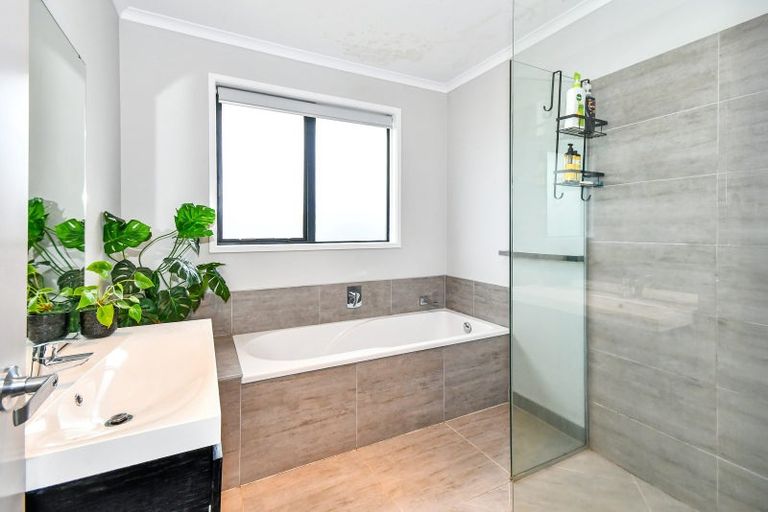 Photo of property in 5 Millbrae Place, Pokeno, 2402