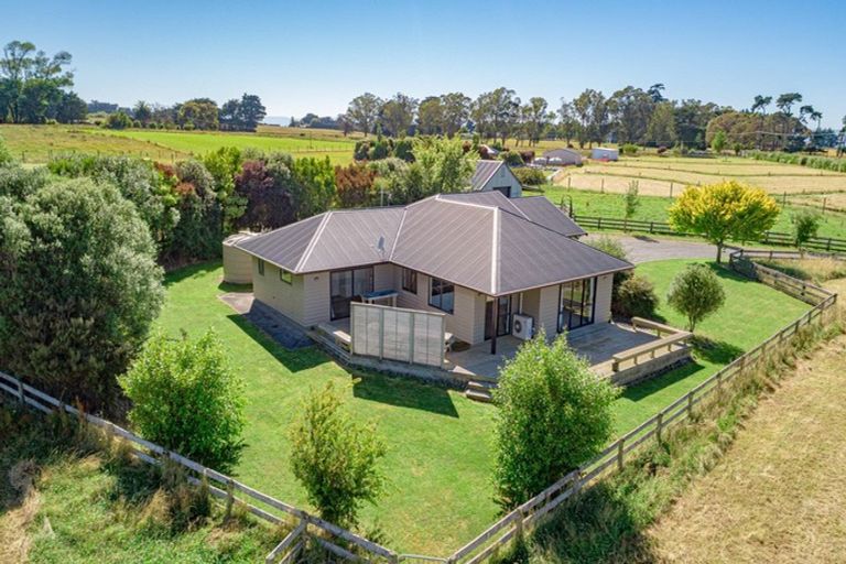 Photo of property in 645 Penny Road, Rongotea, Palmerston North, 4479
