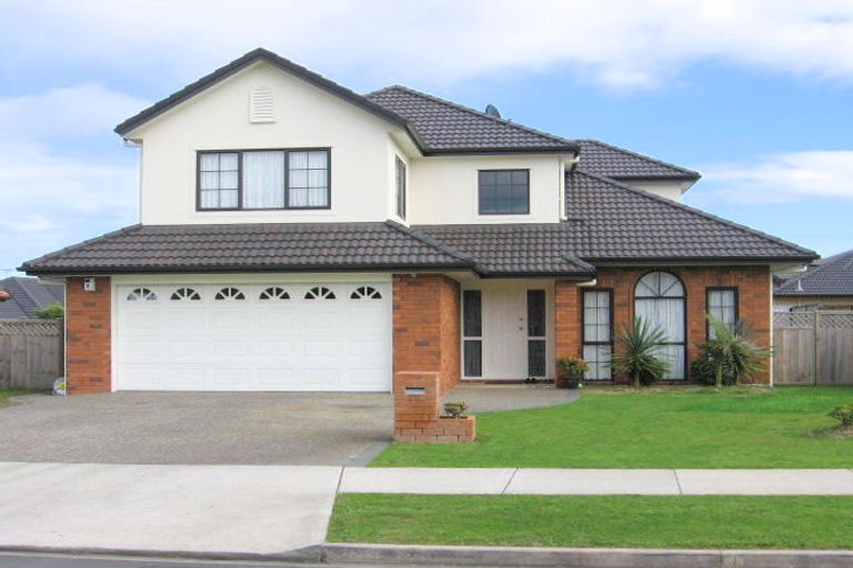 Photo of property in 75 Middlefield Drive, Flat Bush, Auckland, 2016