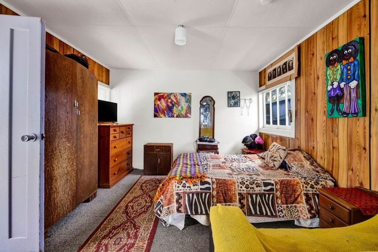 Photo of property in 13 Albion Street, Hawera, 4610