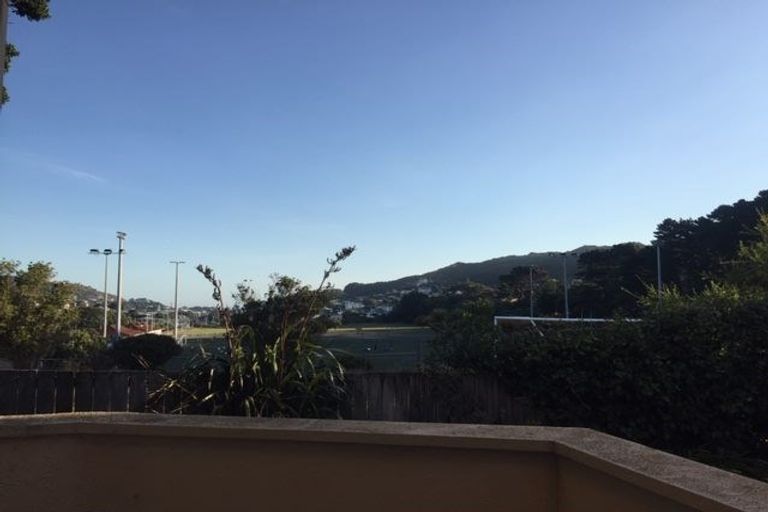 Photo of property in 566h Adelaide Road, Berhampore, Wellington, 6023