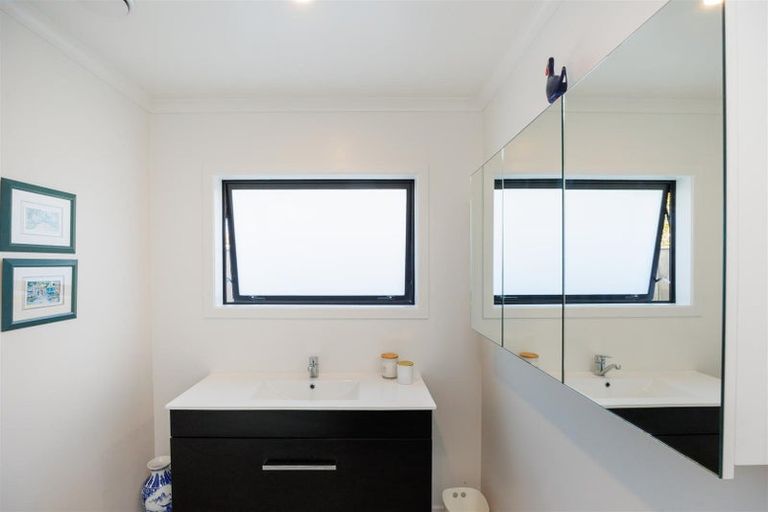 Photo of property in 1 William Street, Marton, 4710