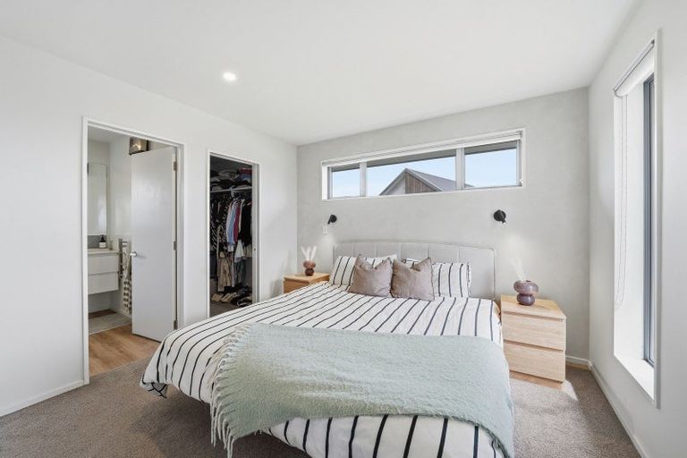 Photo of property in 5 Hunter Lane, Amberley, 7410