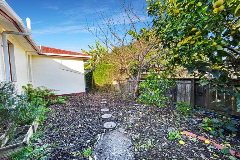 Photo of property in 1/19 Elizabeth Street, Kensington, Whangarei, 0112