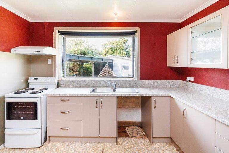 Photo of property in 95 Ruamahanga Crescent, Terrace End, Palmerston North, 4410