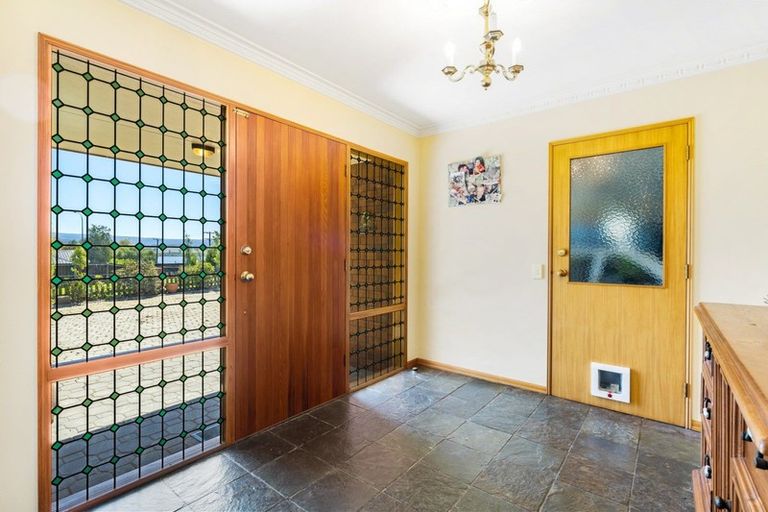 Photo of property in 4a Chatham Street, Waihola, Milton, 9073