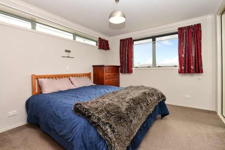 Photo of property in 37 Glen Lynne Avenue, Queenwood, Hamilton, 3210