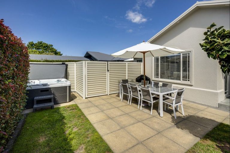Photo of property in 5a Elbourne Street, Taradale, Napier, 4112