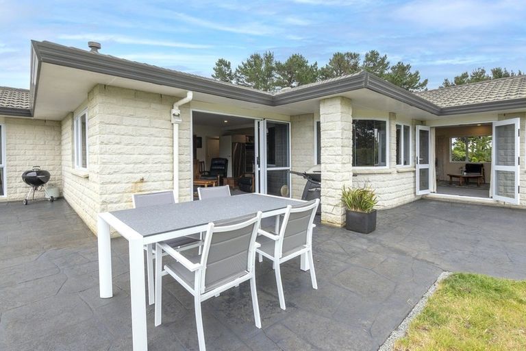 Photo of property in 485 Waitarere Beach Road, Waitarere, Levin, 5574