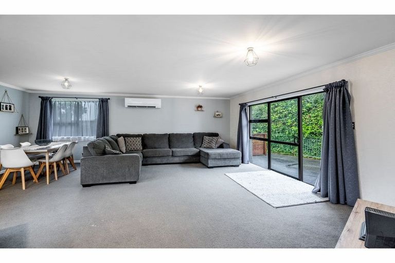 Photo of property in 129 Mcquarrie Street, Kingswell, Invercargill, 9812