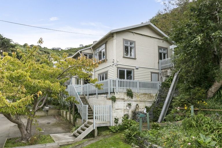 Photo of property in 38 Ribble Street, Island Bay, Wellington, 6023