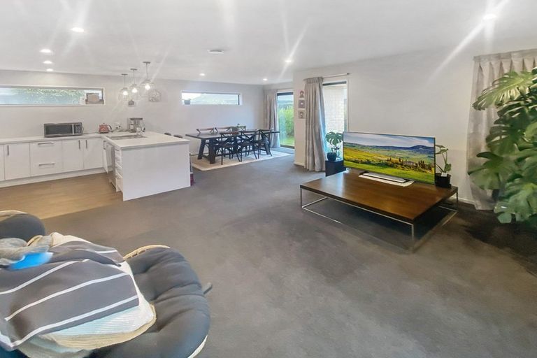 Photo of property in 89 Caulfield Avenue, Halswell, Christchurch, 8025