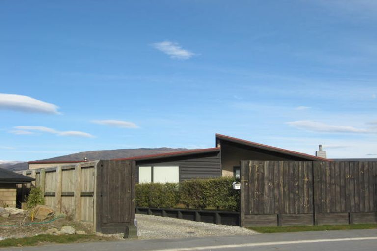 Photo of property in 11 Juno Place, Wanaka, 9305