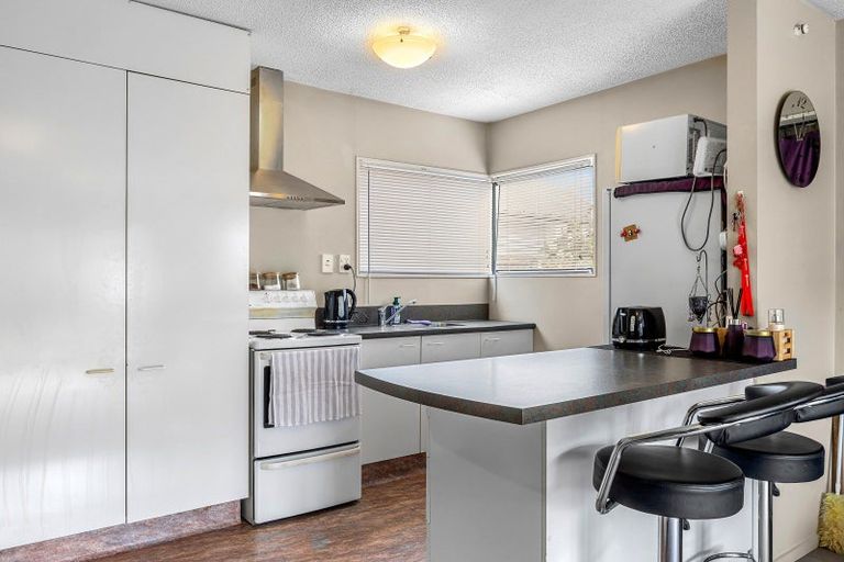 Photo of property in 4/36 Mathesons Road, Phillipstown, Christchurch, 8011
