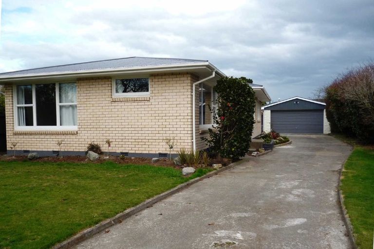 Photo of property in 9 Birkenhead Street, Avonhead, Christchurch, 8042