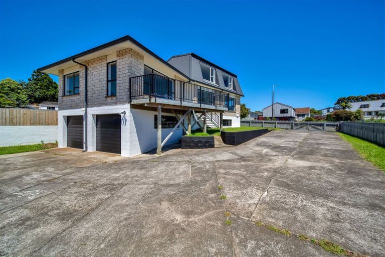 Photo of property in 13 Virginia Place, Whalers Gate, New Plymouth, 4310