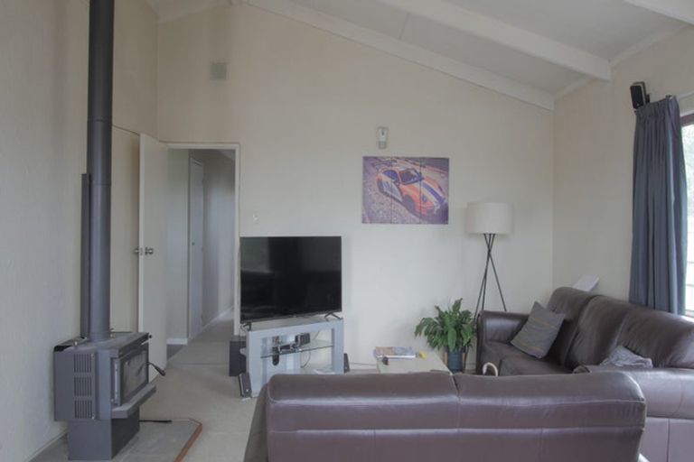 Photo of property in 17a Ngareta Street, Marton, 4710