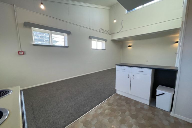 Photo of property in Queens Chambers, 204/220 Main Street, Upper Hutt, 5018