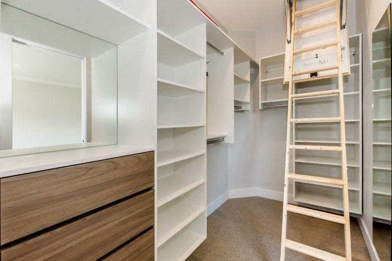 Photo of property in 9 Lamont Place, Waikanae, 5036