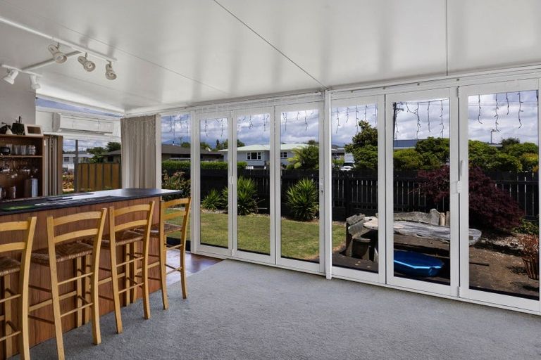 Photo of property in 43 Brown Street, Inglewood, 4330