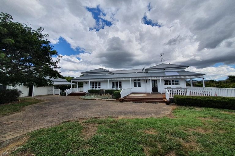 Photo of property in 73 Markham Road, Ararimu, Drury, 2579