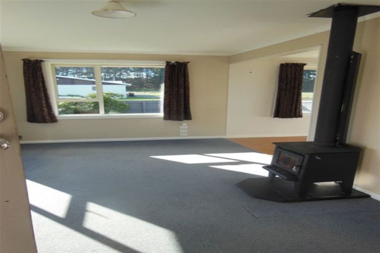 Photo of property in 31 Queen Street, Pareora, 7912