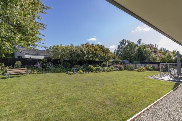 Photo of property in 9a Harrod Place, Rangiora, 7400