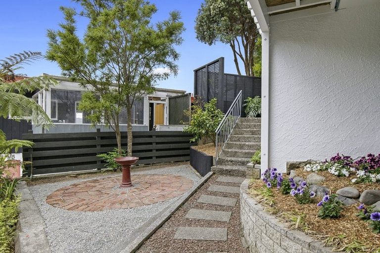 Photo of property in 14 Willcox Grove, Naenae, Lower Hutt, 5011