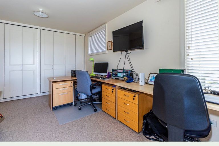 Photo of property in 12 Kitchener Square, Highfield, Timaru, 7910