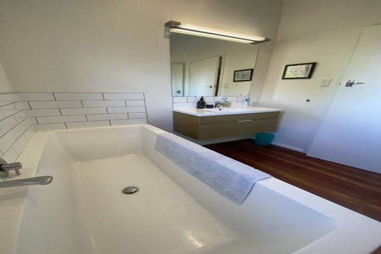 Photo of property in 42 Margaret Avenue, Havelock North, 4130