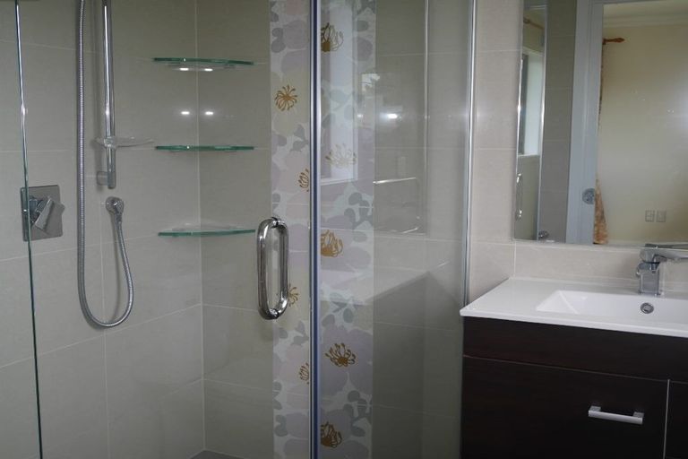 Photo of property in 31 Sumner Terrace, Aotea, Porirua, 5024