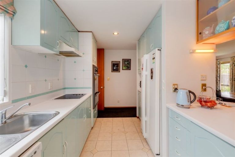 Photo of property in 22 Poynder Avenue, Merivale, Christchurch, 8014