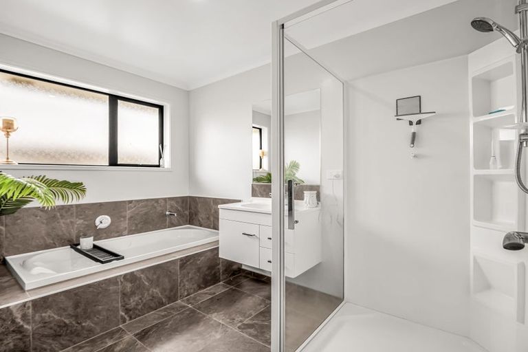 Photo of property in 6 Joy Place, Rolleston, 7614