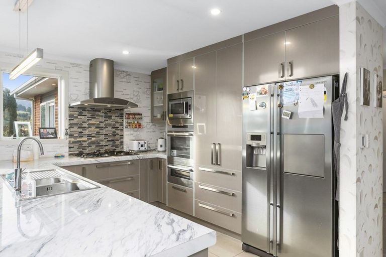 Photo of property in 61 Grandvista Drive, Green Island, Dunedin, 9018