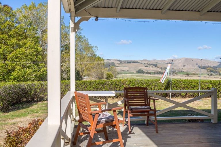 Photo of property in 205 Caveland Road, Te Whiti, Masterton, 5884