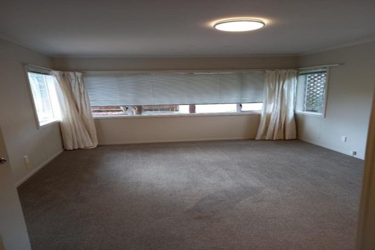 Photo of property in 1/31 Elliot Street, Howick, Auckland, 2014