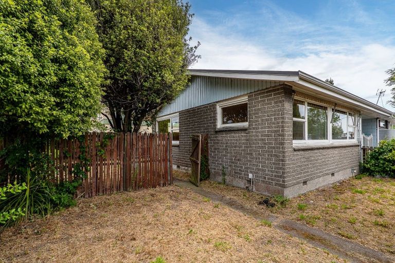 Photo of property in 2/37 Matipo Street, Riccarton, Christchurch, 8041