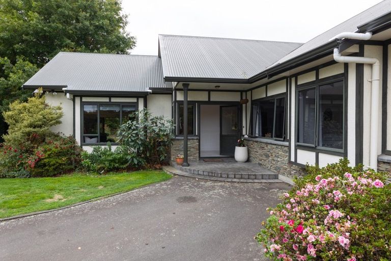 Photo of property in 44 Innerwell Lane, Ashhurst, Palmerston North, 4470