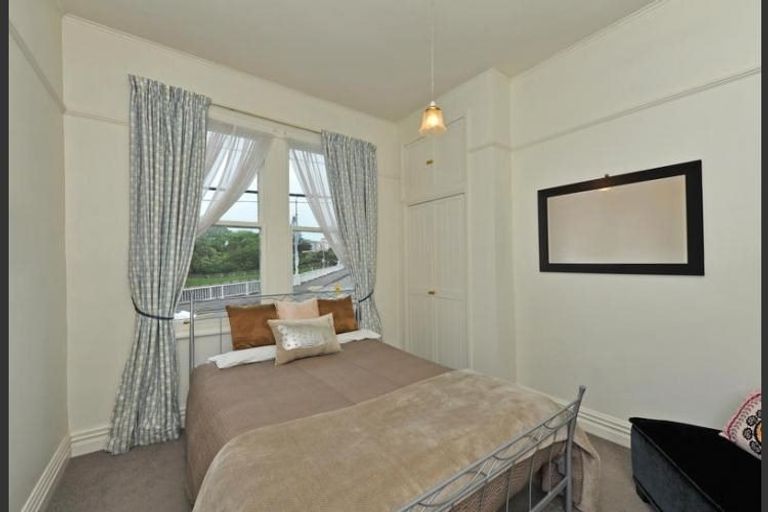 Photo of property in 86 Tinakori Road, Thorndon, Wellington, 6011