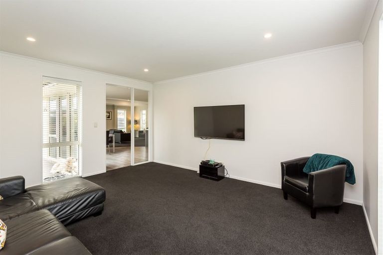 Photo of property in 4 Hineaari Street, Marshland, Christchurch, 8083