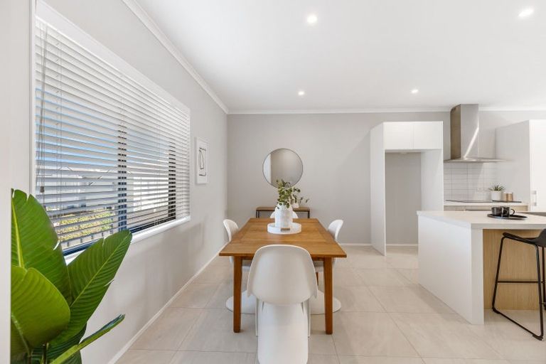 Photo of property in 11 Danga Lane, Hobsonville, Auckland, 0616