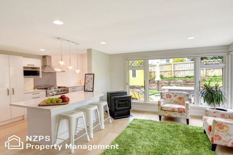 Photo of property in 307 York Place, Dunedin Central, Dunedin, 9016