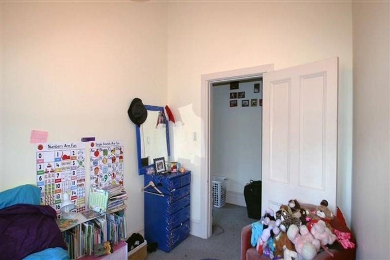 Photo of property in 2/31 Tahi Street, Miramar, Wellington, 6022