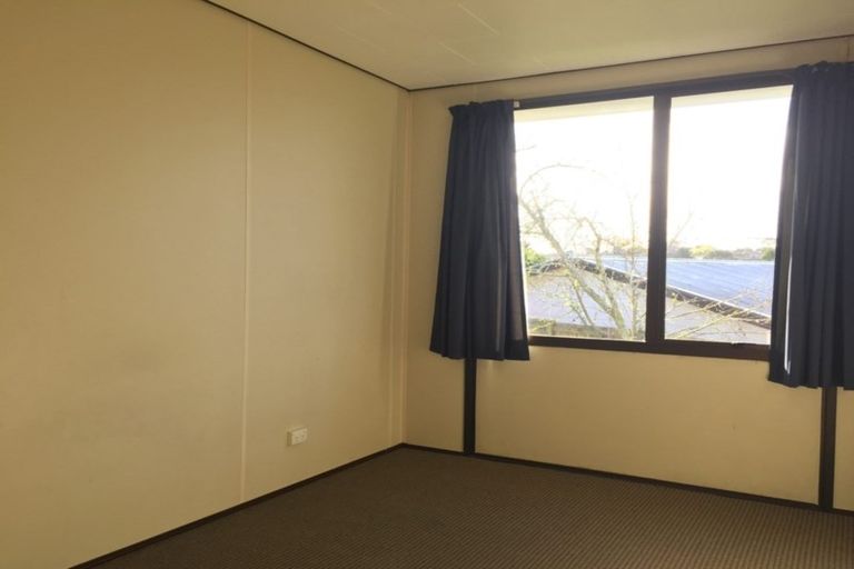 Photo of property in 1/79a Colwill Road, Massey, Auckland, 0614